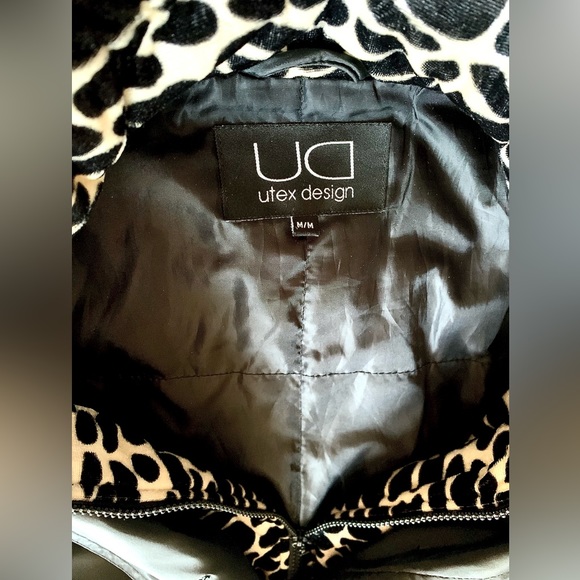 UTEX Design Lined Black Coat - Picture 7 of 11